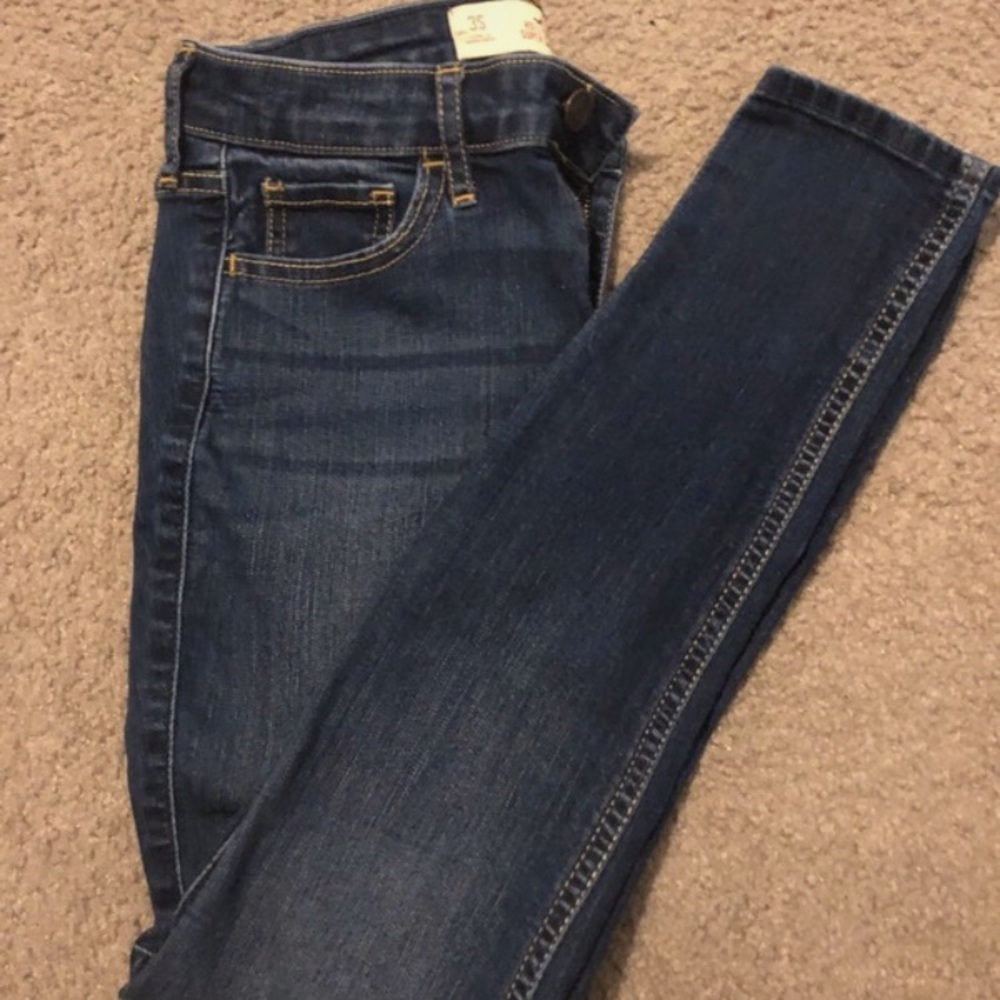 Hollister jeans